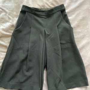 Nanette Lepore Forest Green Culottes, size 0